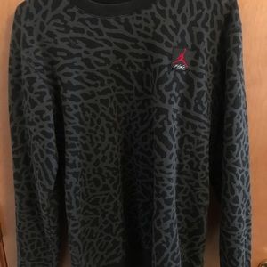 Jordan Crewneck Size Medium